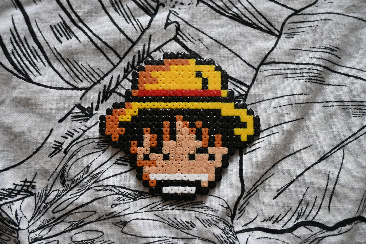 Magnet pixel art Luffy au chapeau de paille